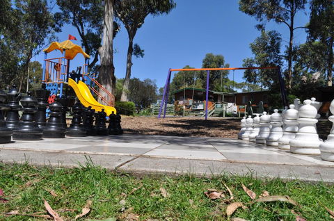 Amaze N Things Holiday Park & Motel - Accommodation Gladstone 2