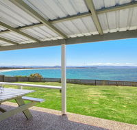 Amazing Aspects - perched above Tilbury Cove - Accommodation Gladstone
