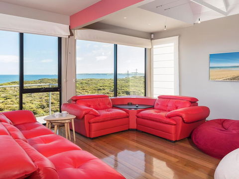Amazing Views - Accommodation Gladstone 3