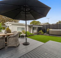 Amber Cottage Luxury Seaside Retreat with outdoor spa - Accommodation Gladstone