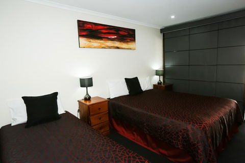Amber Lodge Motel - Accommodation Gladstone 2