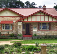 Amongst the Vines Deluxe Retreat - Accommodation Gladstone