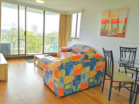 Anacapri Holiday Resort Apartments - Accommodation Gladstone 1