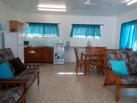 Anchor In Holiday Units South Mission Beach - Accommodation Gladstone 2