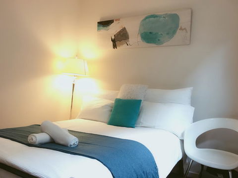 Angel's Space Princes Hwy - Accommodation Gladstone 0