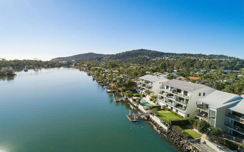 Apartment 5 Commodore - Accommodation Gladstone 0