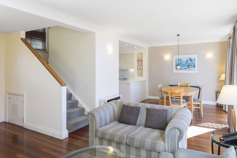 Apartments @ 15 Thompsons - Accommodation Gladstone 2