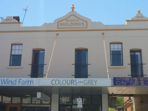 Apartments On Grey - Accommodation Gladstone 1