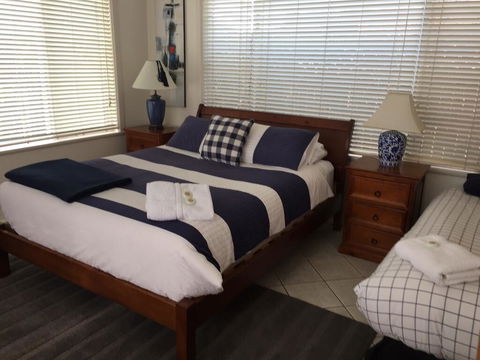 Apartments On The Park - 47 March St - Accommodation Gladstone 0