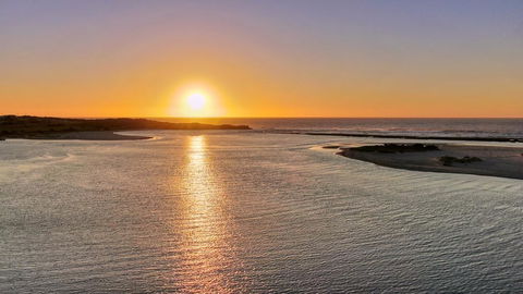 API Pelican Beach Front Apartments Kalbarri - Accommodation Gladstone 0