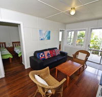 Apollo 2 9 Hodgson Street - Accommodation Gladstone