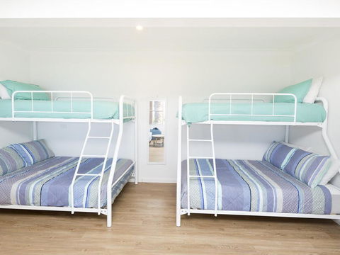 Aqua Palm With Sweeping One Mile Views - Accommodation Gladstone 3
