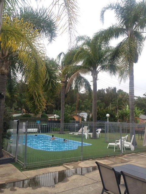 Aquarius Holiday Apartments - Accommodation Gladstone 0