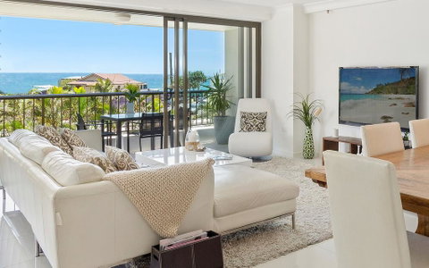 Aqueous Apartment - Accommodation Gladstone 0