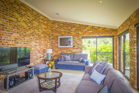 Aquila - Accommodation Gladstone 3