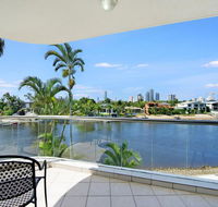 Arc Resort Stunning 3 Bedroom in Broadbeach - Accommodation Gladstone