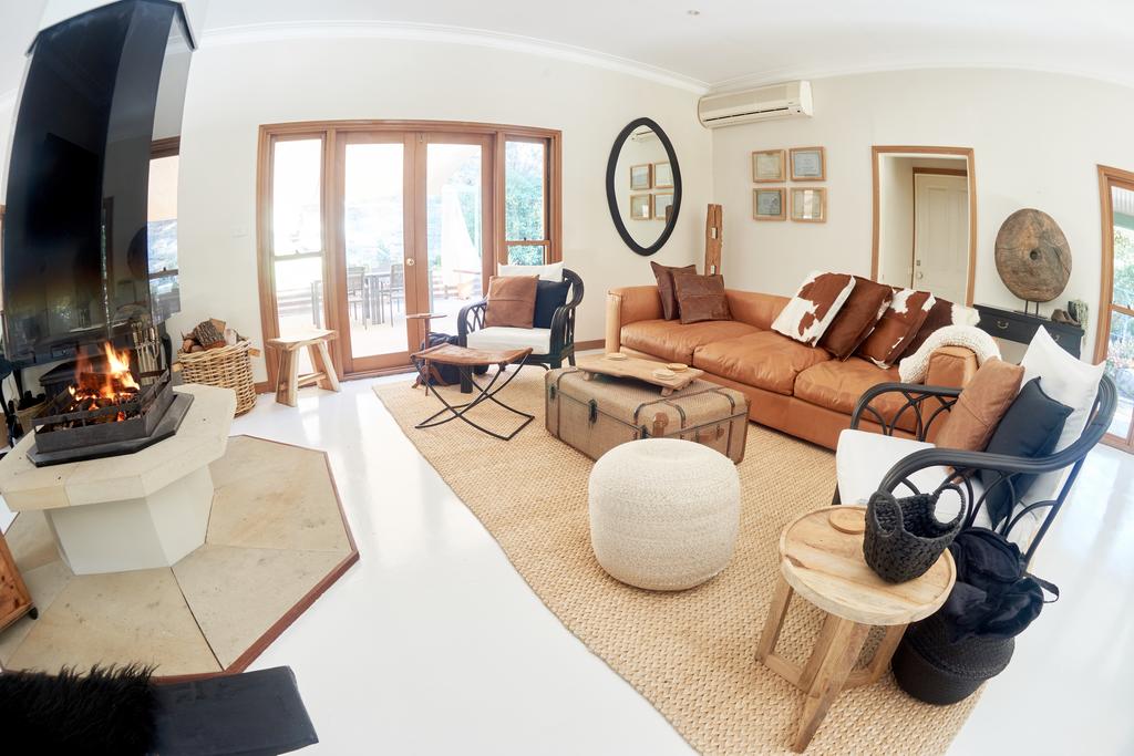 Laguna NSW Accommodation Gladstone
