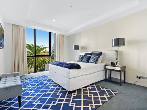 Aria Private 3 Bed In The Heart Of Broadbeach - Accommodation Gladstone 2