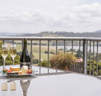 Armalong Winery Chalets - Accommodation Gladstone