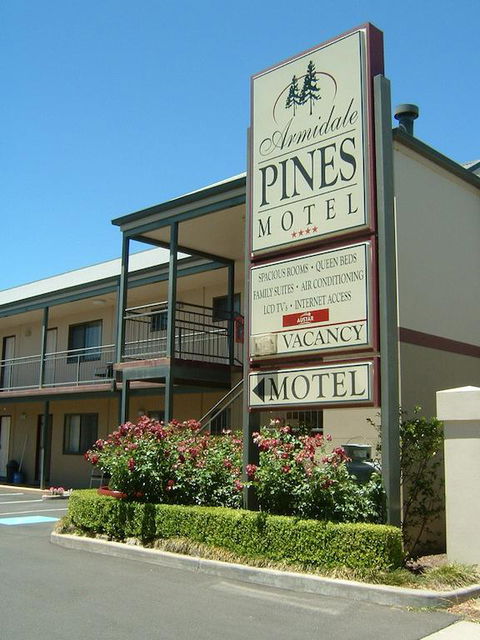 Armidale Pines Motel - Accommodation Gladstone 3