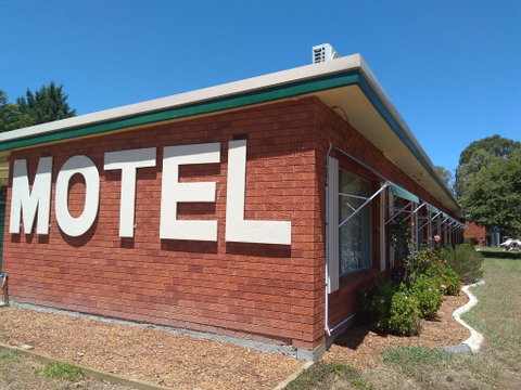Armidale Rose Villa Motel - Accommodation Gladstone 2