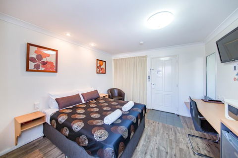 Ascot Lodge Motor Inn - Accommodation Gladstone 3