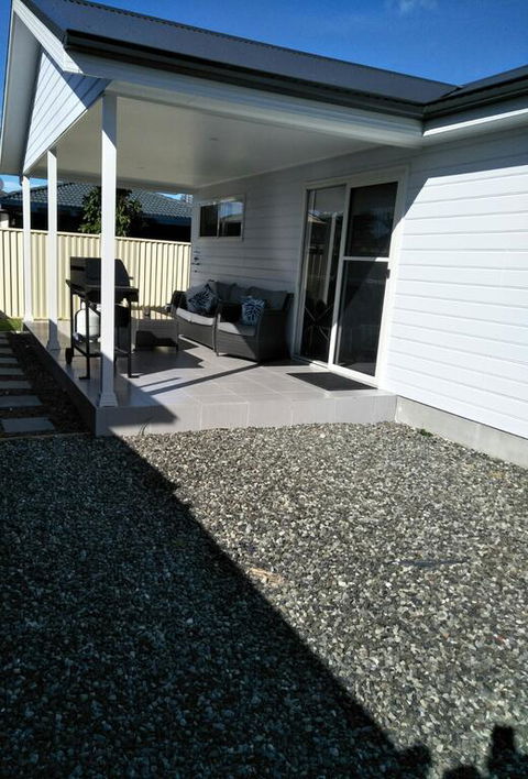 Ashley's Retreat Short Walk To Beach - Accommodation Gladstone 3