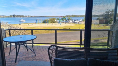Magical & Relaxing Location! Air - Conditioned - Accommodation Gladstone 3