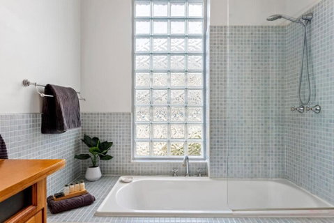 Magnolia House: Near The Cataract Gorge & Parking - Accommodation Gladstone 3