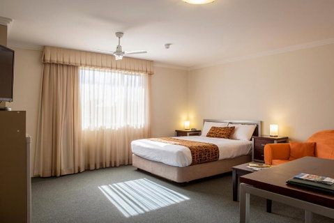 Mandarin Motel - Accommodation Gladstone 1