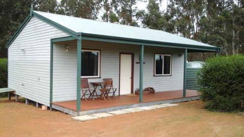 Manyat Peak Cottages Carnaby - Accommodation Gladstone 1