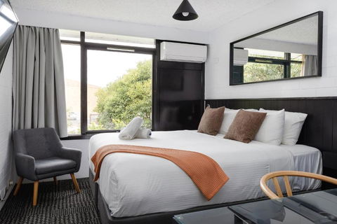 M Hotel - Accommodation Gladstone 3