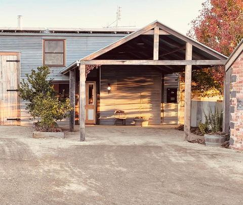 Maple Lane Farm Stay - Accommodation Gladstone 1
