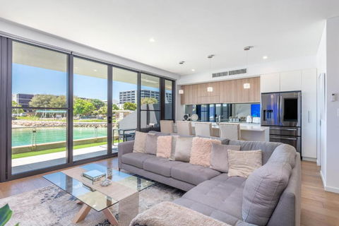 Maraboo Island Beachfront Villa - Accommodation Gladstone 2