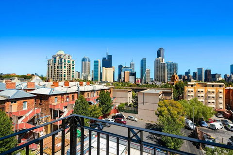 Melbourne Carlton Central Apartment Hotel Official - Accommodation Gladstone 0