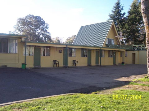Millers Cottage Motel - Accommodation Gladstone 3