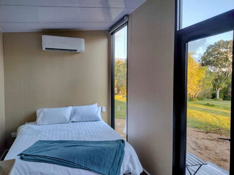 Misty Mountain Retreat By Tiny Away - Accommodation Gladstone 1