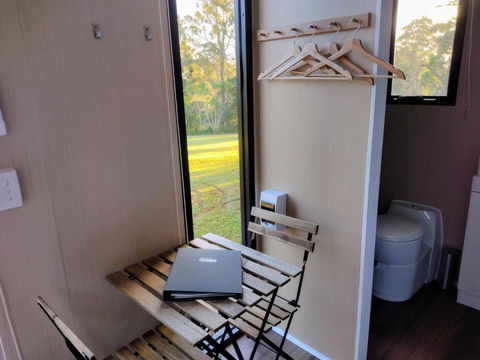 Misty Mountain Retreat By Tiny Away - Accommodation Gladstone 3