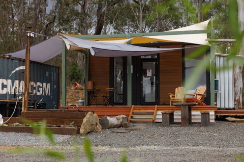 MN Happy Nest By Tiny Away - Accommodation Gladstone 1