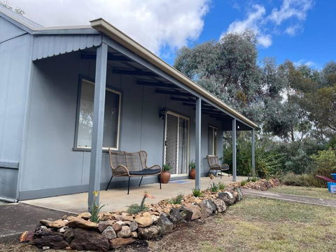 Monaukai Estate - Accommodation Gladstone 0