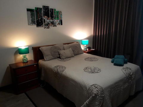 Moe Motor Inn - Contactless 24 Hour Checkinn Available - Accommodation Gladstone 0