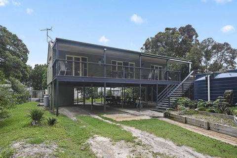 Moreton Island Retreat - Accommodation Gladstone 0