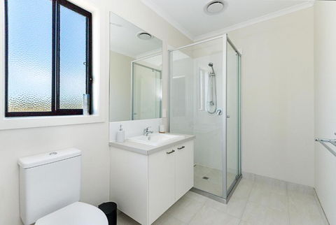 Morview Holiday Homes-Elephant - Accommodation Gladstone 3