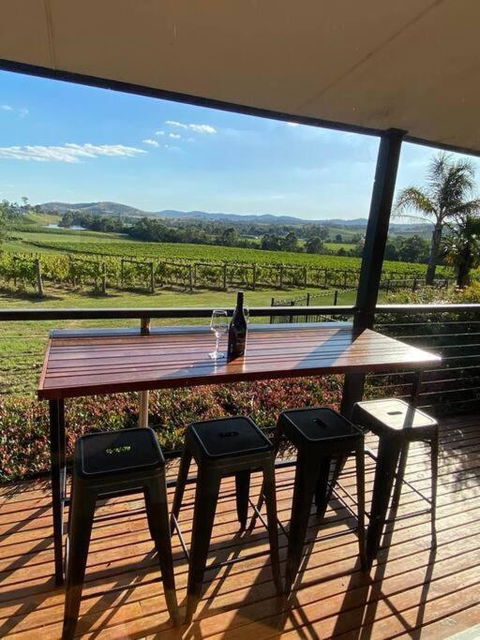 Mount Hope Estate Vineyard - Accommodation Gladstone 3