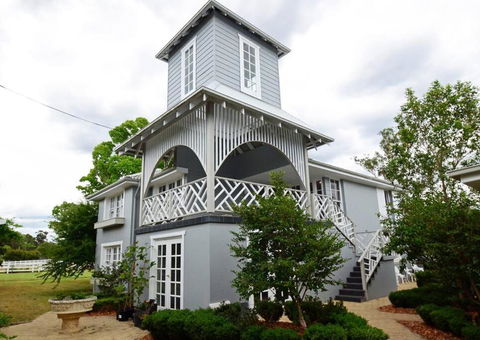 Mountshannon - Accommodation Gladstone 0