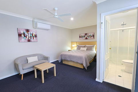 Nebula Motel - Accommodation Gladstone 3
