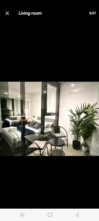 NESUTO DOCKLANDS - Accommodation Gladstone 2