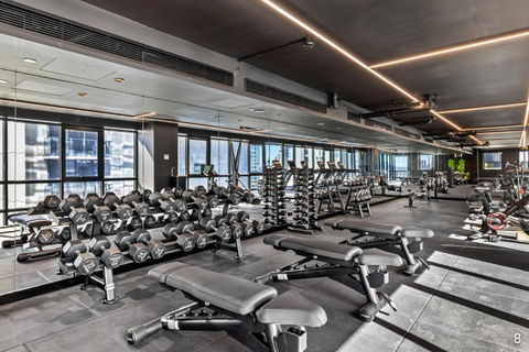 NEW Chic Stature Southbank 2 Bd - Accommodation Gladstone 1