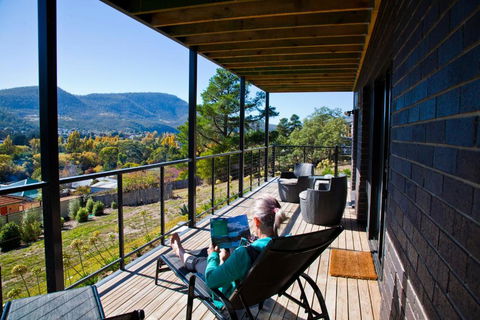 New Norfolk Holiday Apartments - Accommodation Gladstone 2