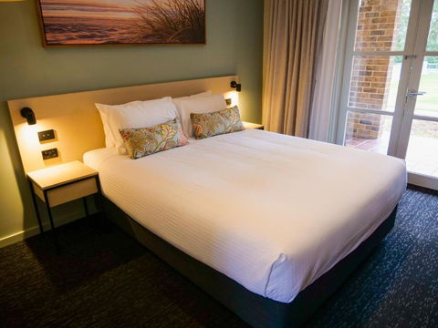 Nightcap At Hinterland Hotel Nerang - Accommodation Gladstone 2